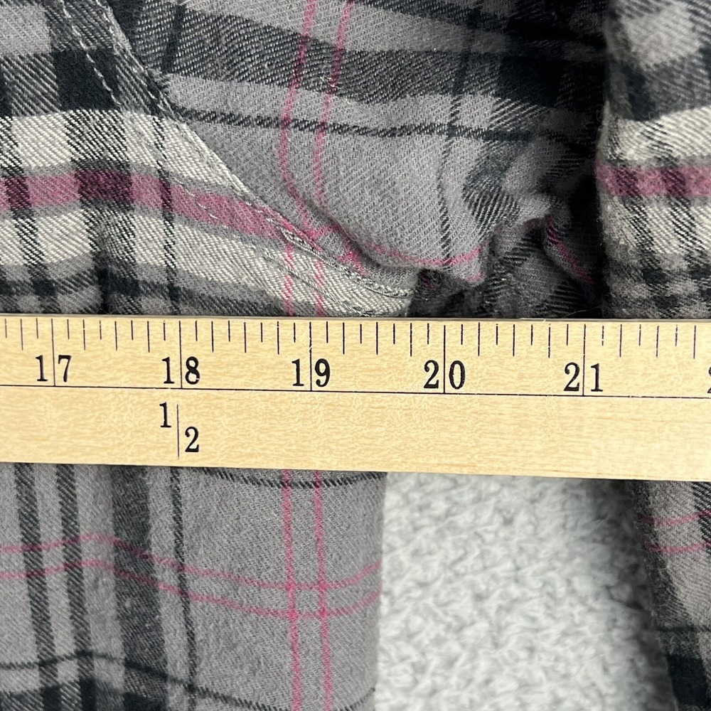 Wolverine Womens M Sherpa Lined Flannel Shirt Jacket Shacket Snap Up Grey Plaid - Picture 10 of 12